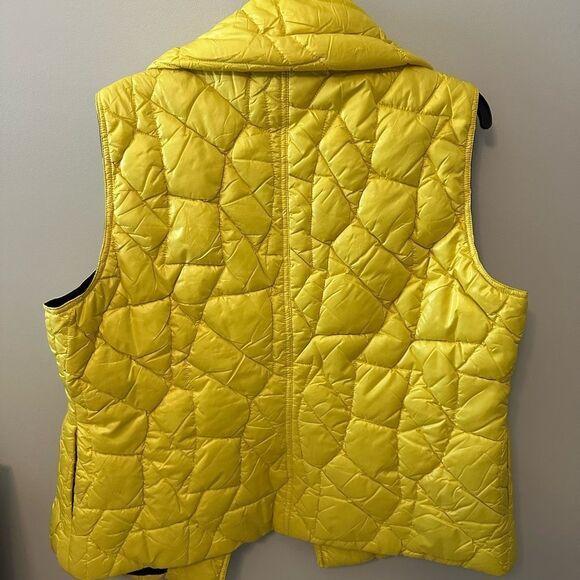 600 West Brand Yellow Quilted Puffy Vest XL - Picture 6 of 8